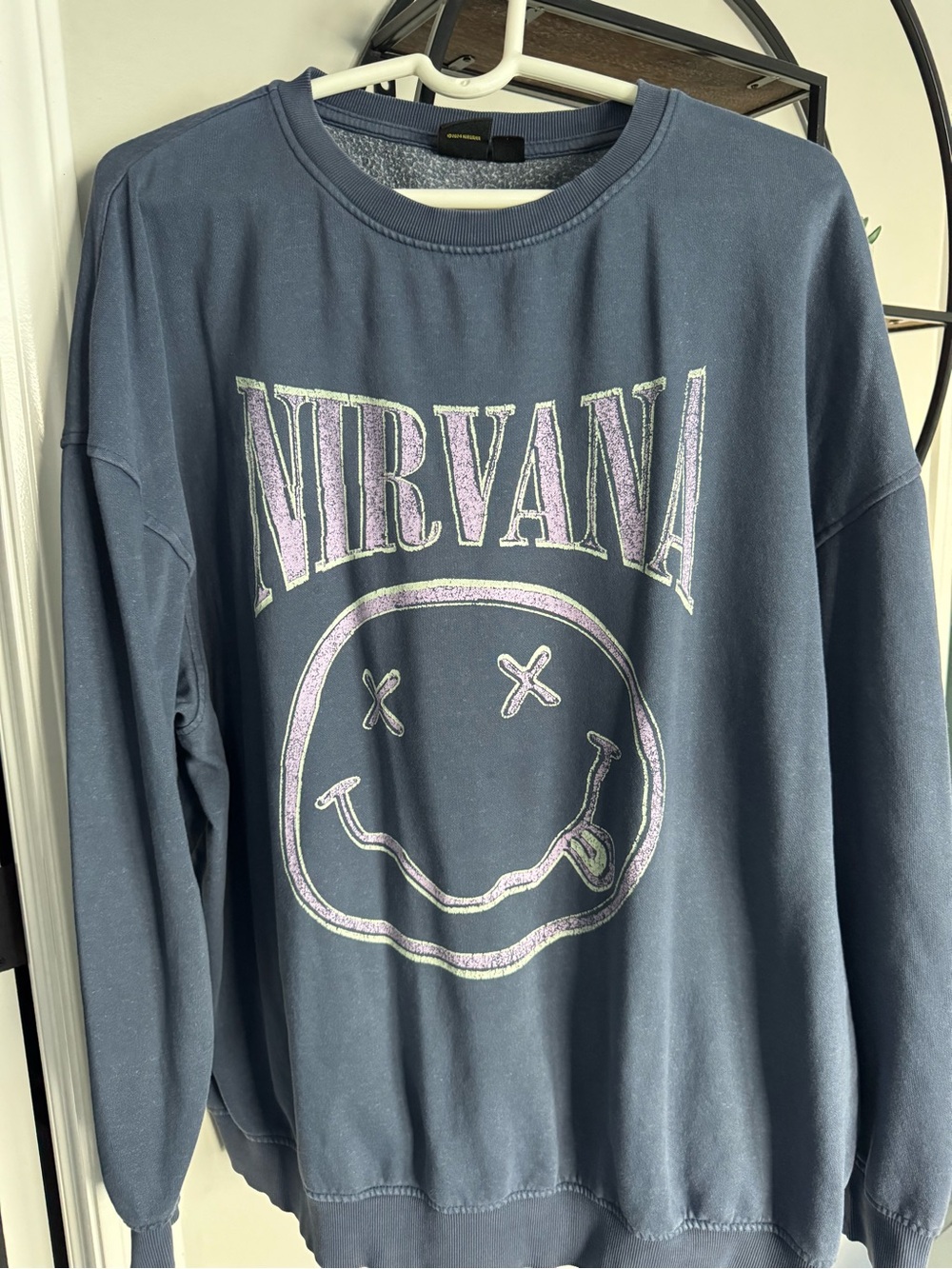 Nirvana Graphic Crewneck Sweater - Blue size medium
